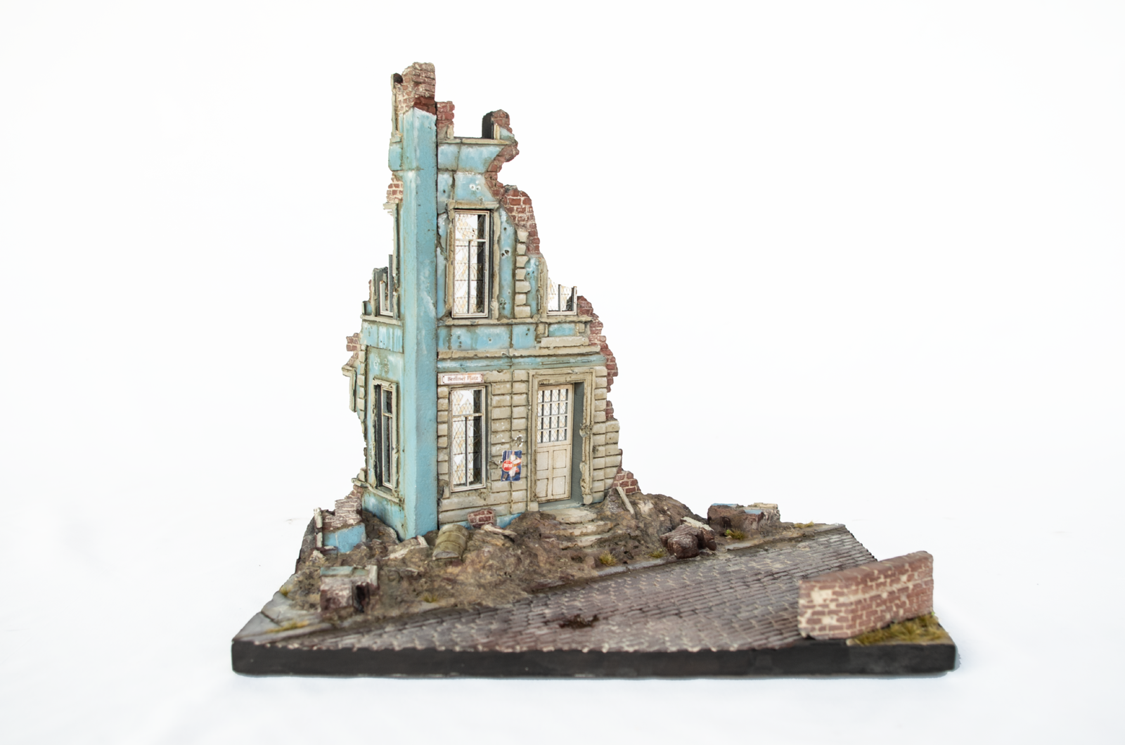 Corner Ruin "Berlin" [Diorama Base] - Image 6