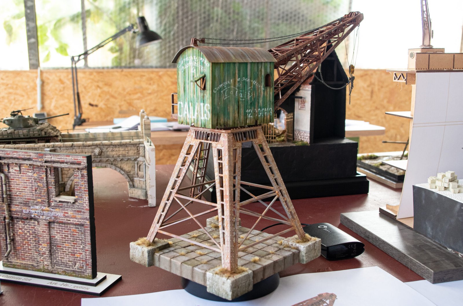 12to. Harbor Crane – product image