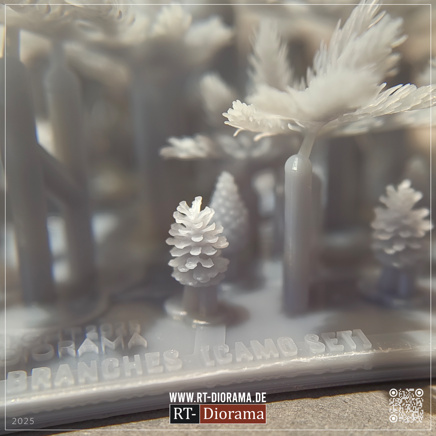 Coniferous Branches [Camo Foliage] 1/16 – product image