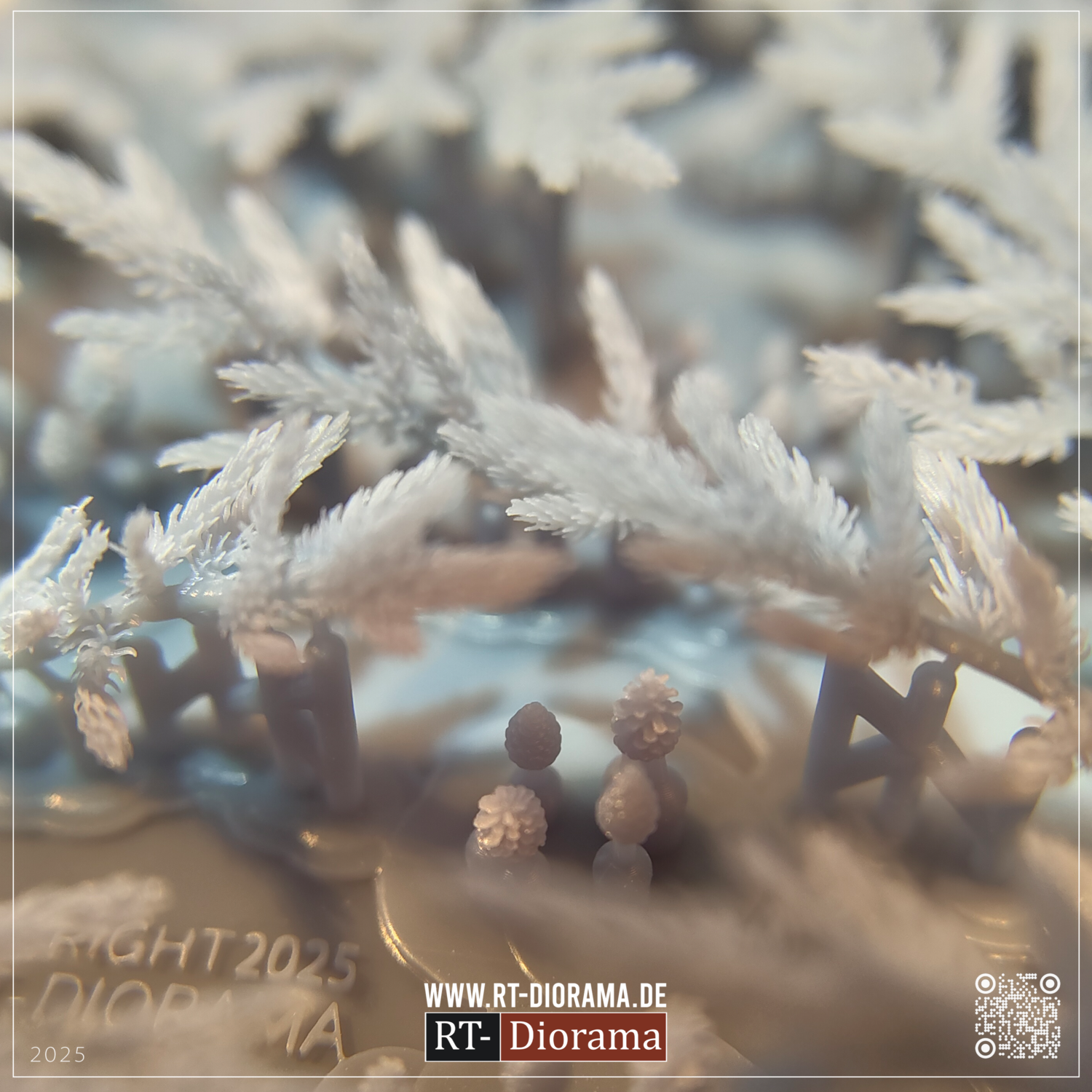 Coniferous Branches [Camo Foliage] – product image